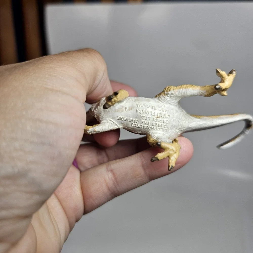 Dilophosaurus Dinosaur Figurine Carnegie Collection 1992 Safari Ltd‎ Vintage